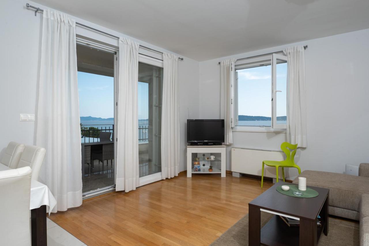 Apartament Lila1 *